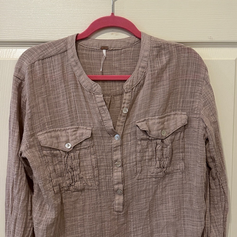 Free People Talk To Me frayed hem top, medium - Picture 4 of 9